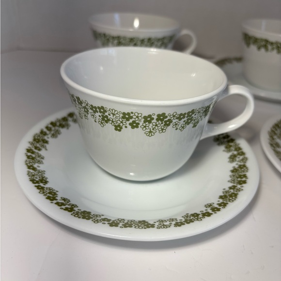 Corelle Spring Blossom Flat Cups Saucers Set Of 4 Crazy Daisy By Corning USA - Picture 12 of 14